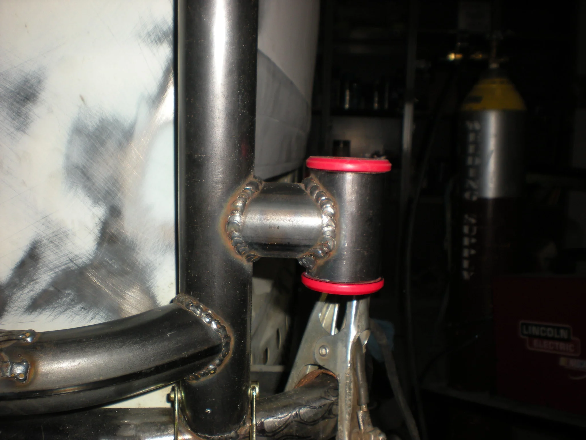 196 Rear gate hinge mount.JPG