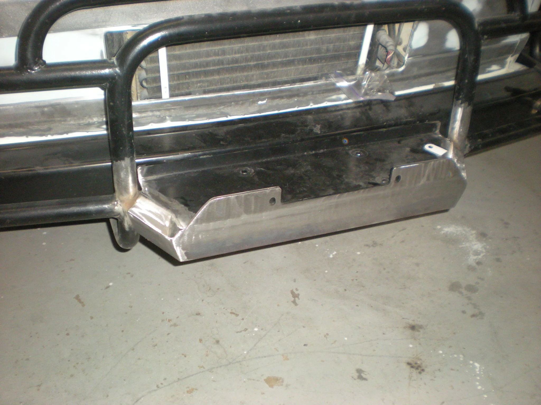 247 Winch mount fab..JPG