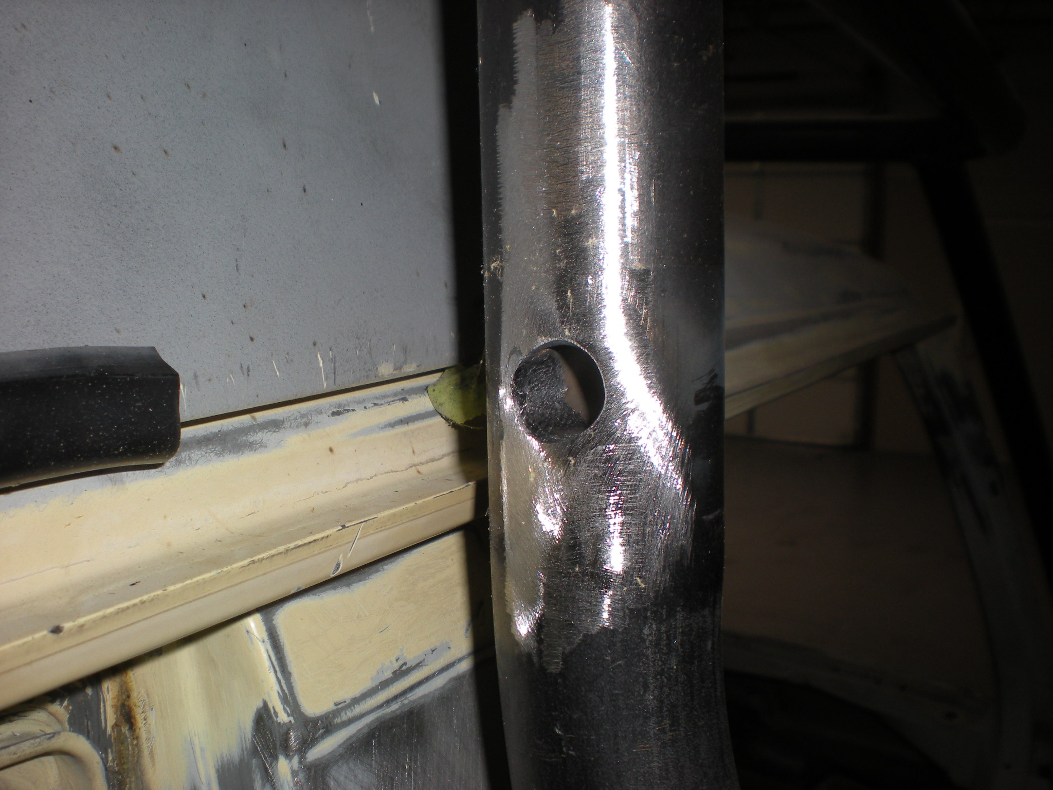 255 Upper side brace mount.JPG