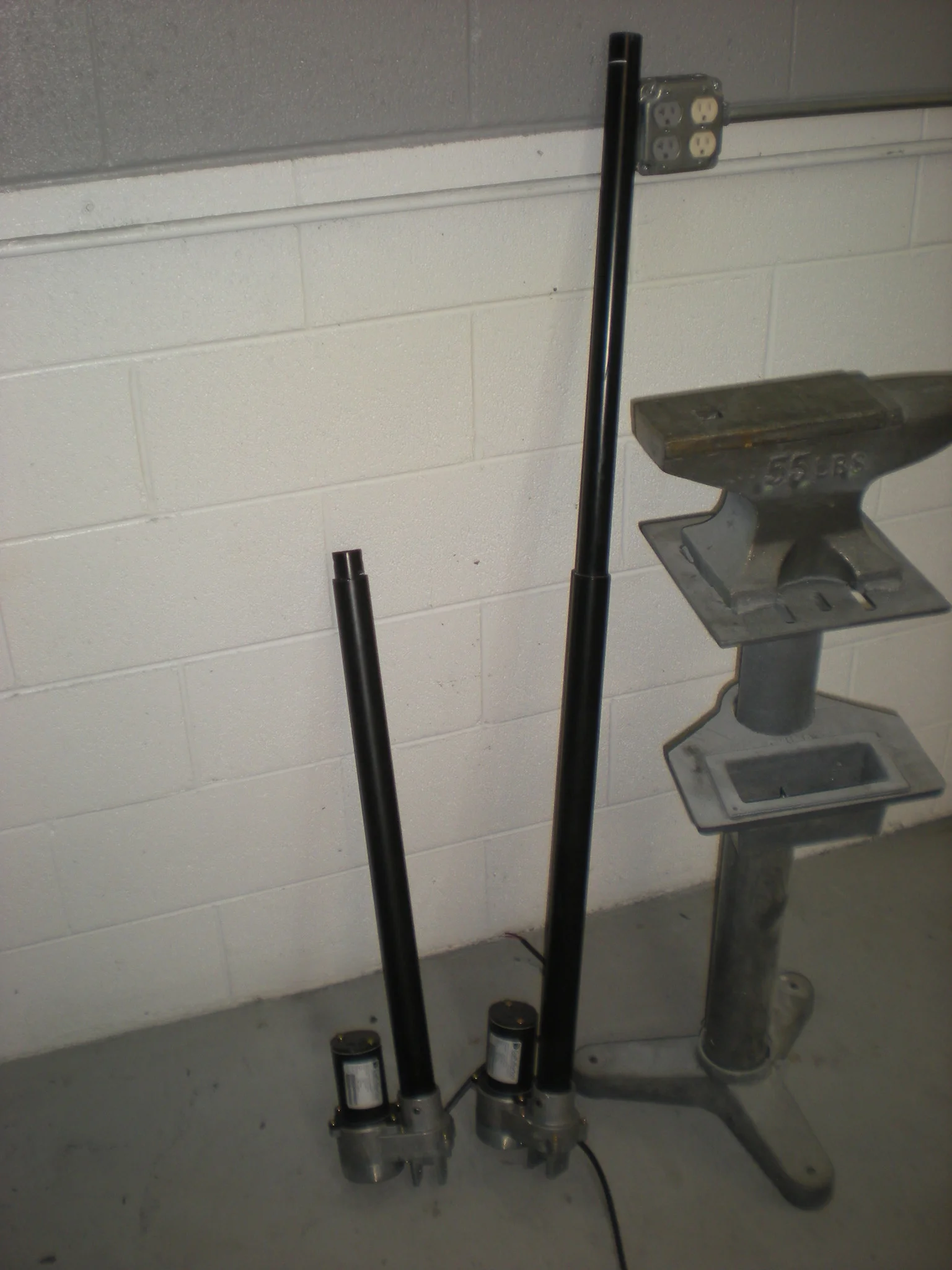 258 Rack actuators.JPG