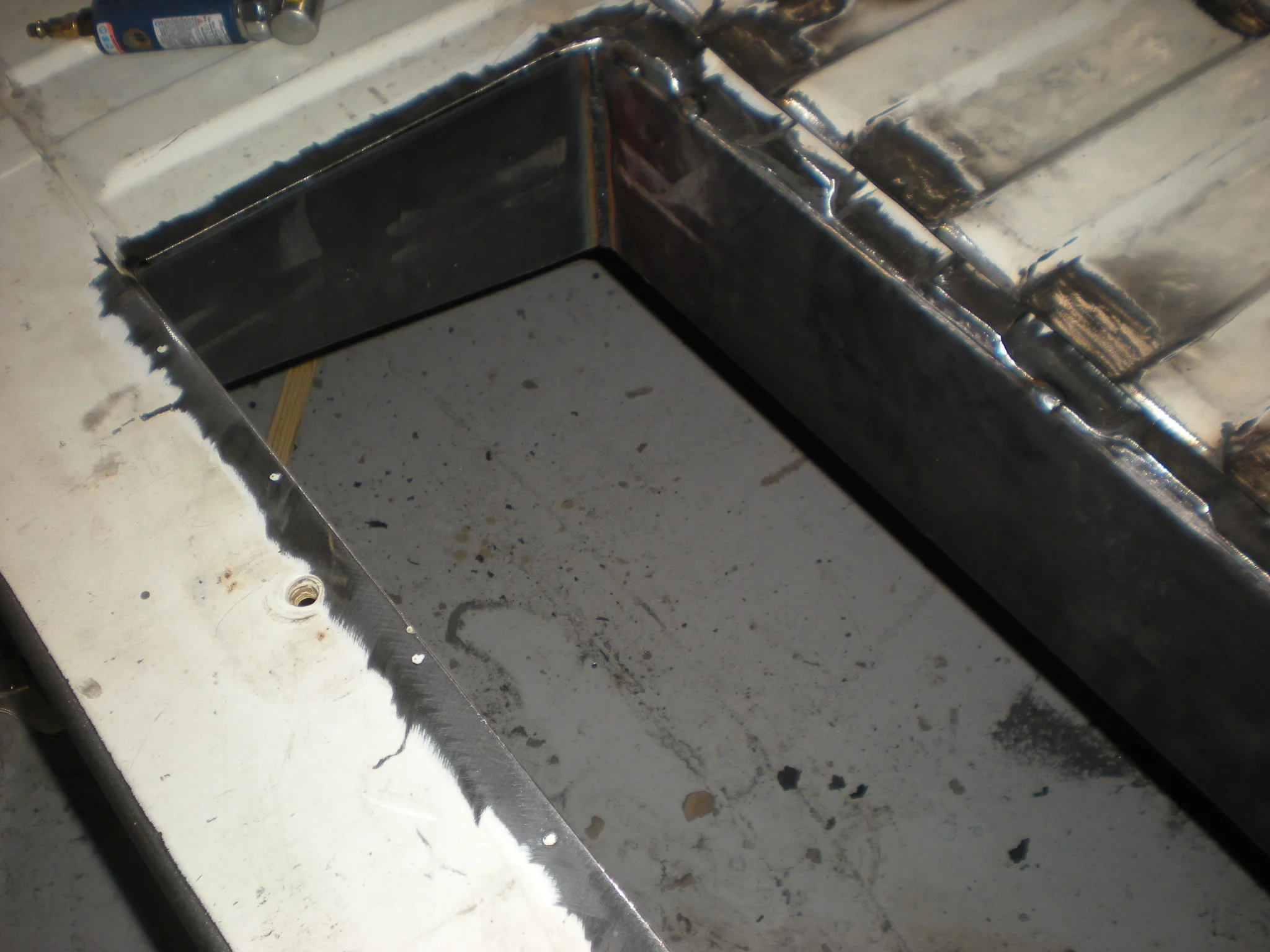 277 toolbox opening.JPG