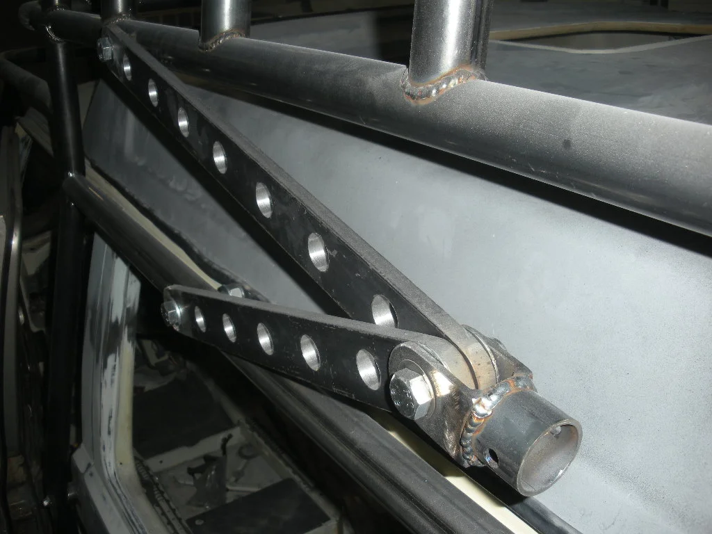 291  lift hinge.JPG
