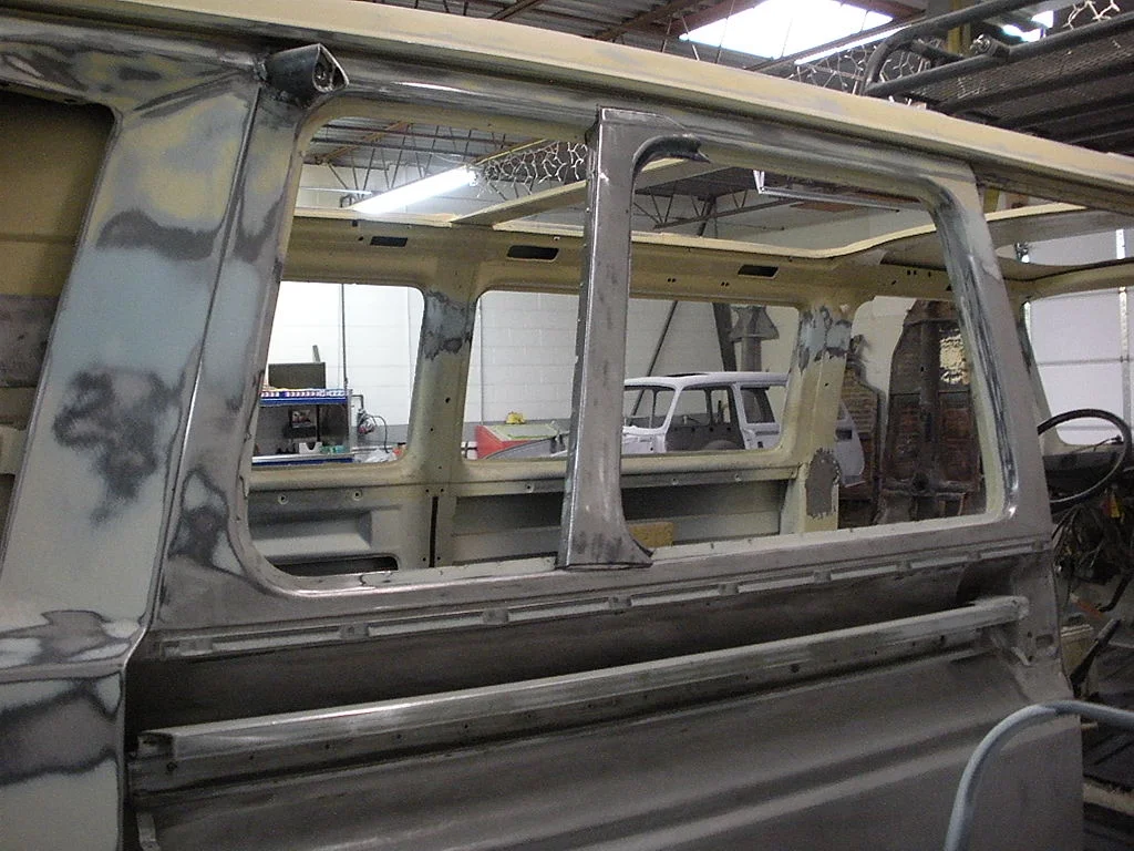 311 RR Window Frame Fab..JPG