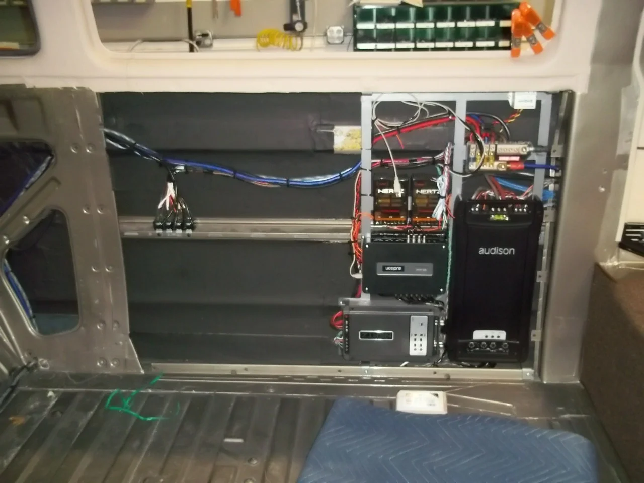 496 Audio Rack & Wiring.JPG