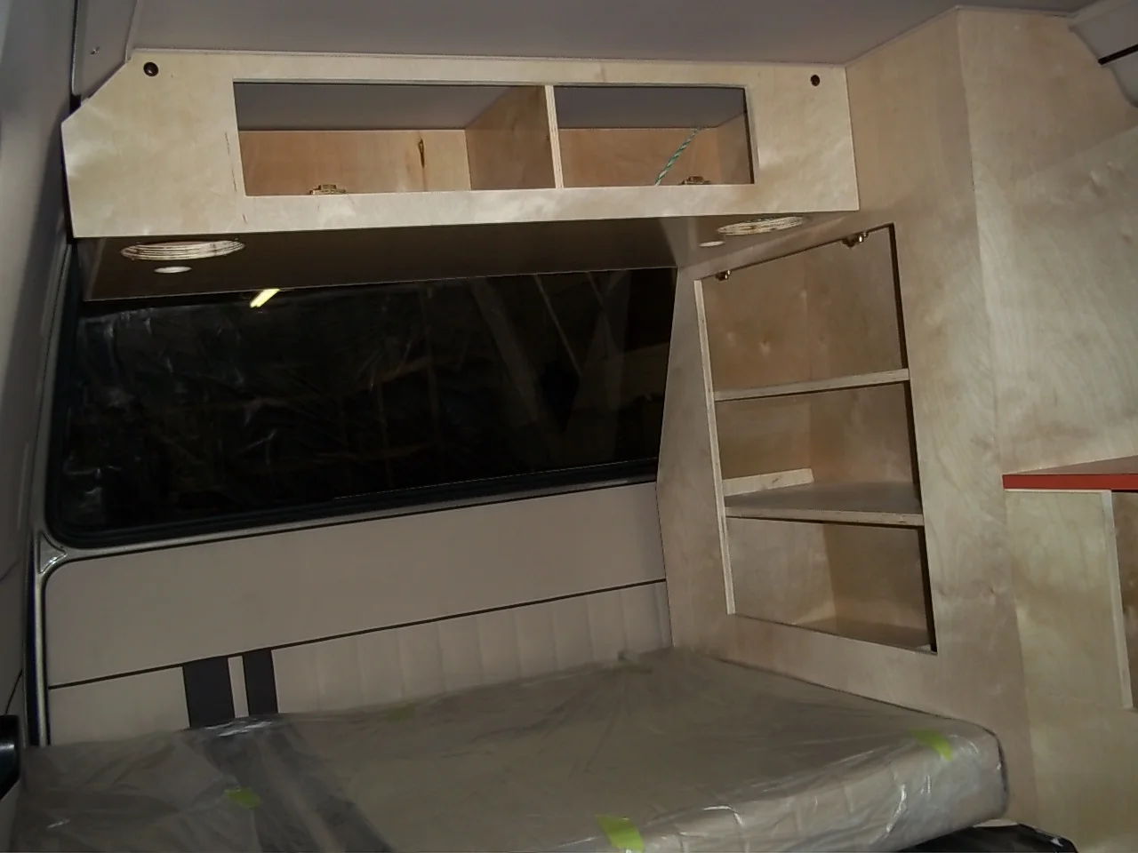 509 Rear Closets.JPG