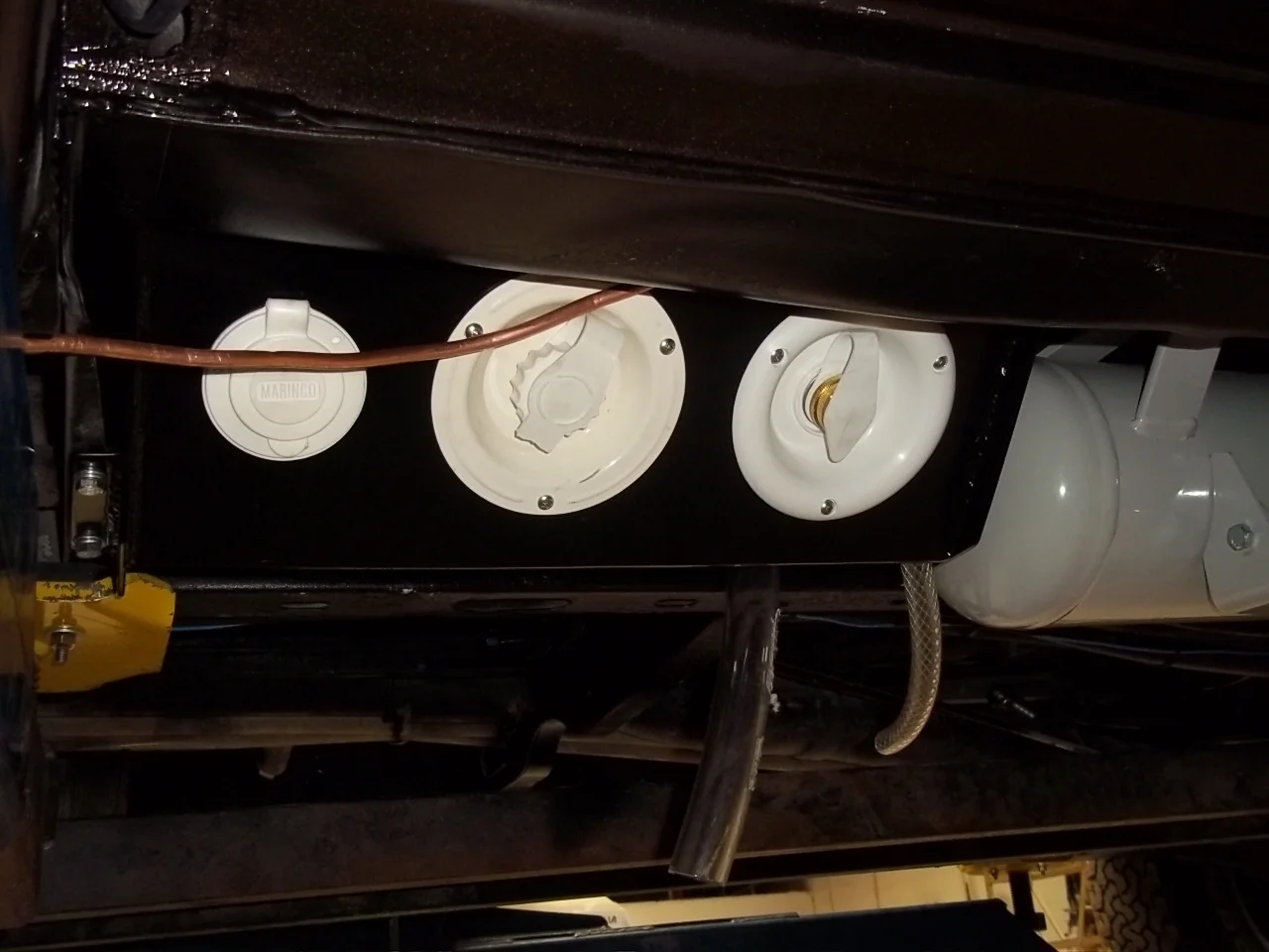 527 Custom Hook-Ups.JPG