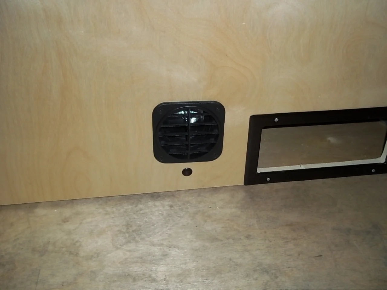 535 Furnace Outlet.JPG