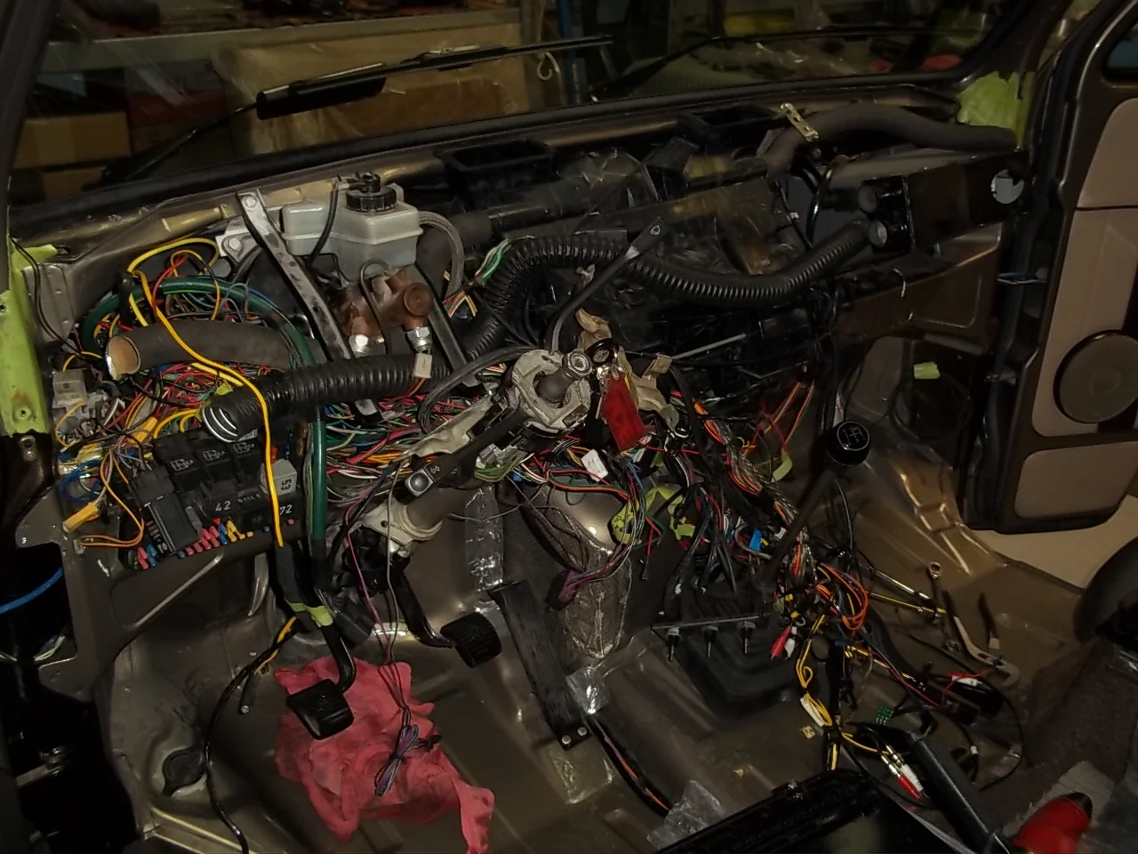 565 Dash wiring.JPG
