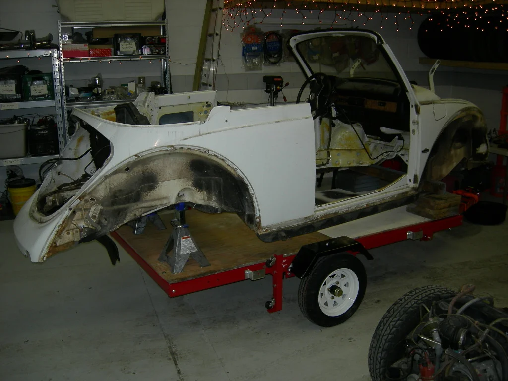 23 Body on trailer.JPG