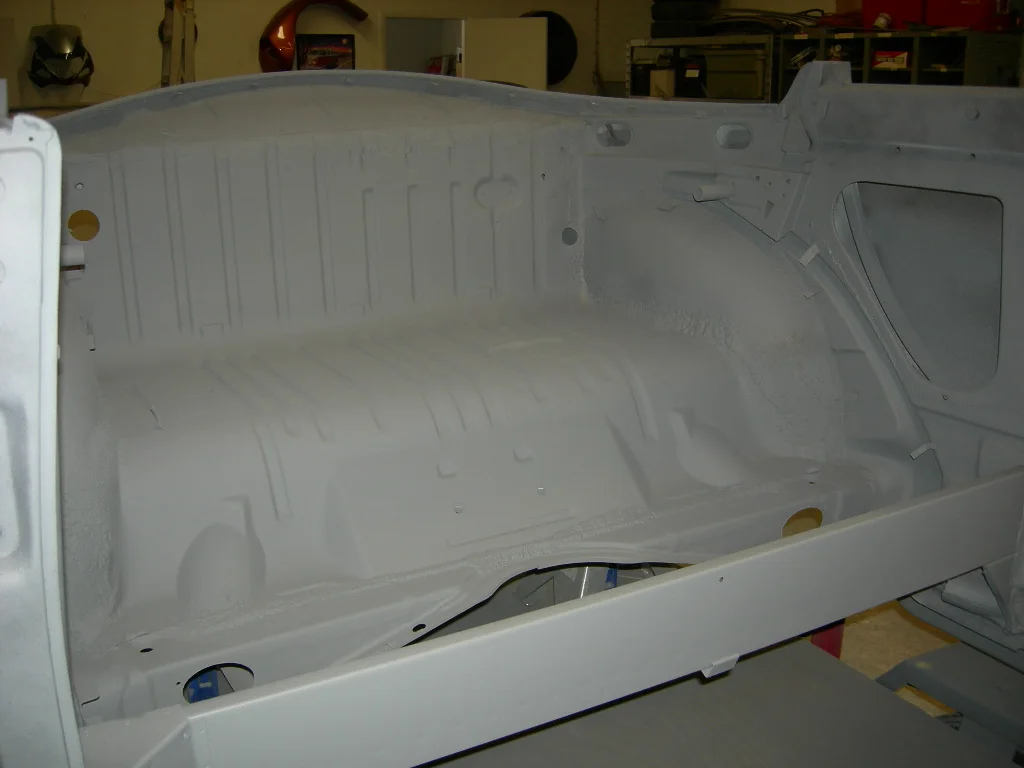 91 Luggage Compt..JPG