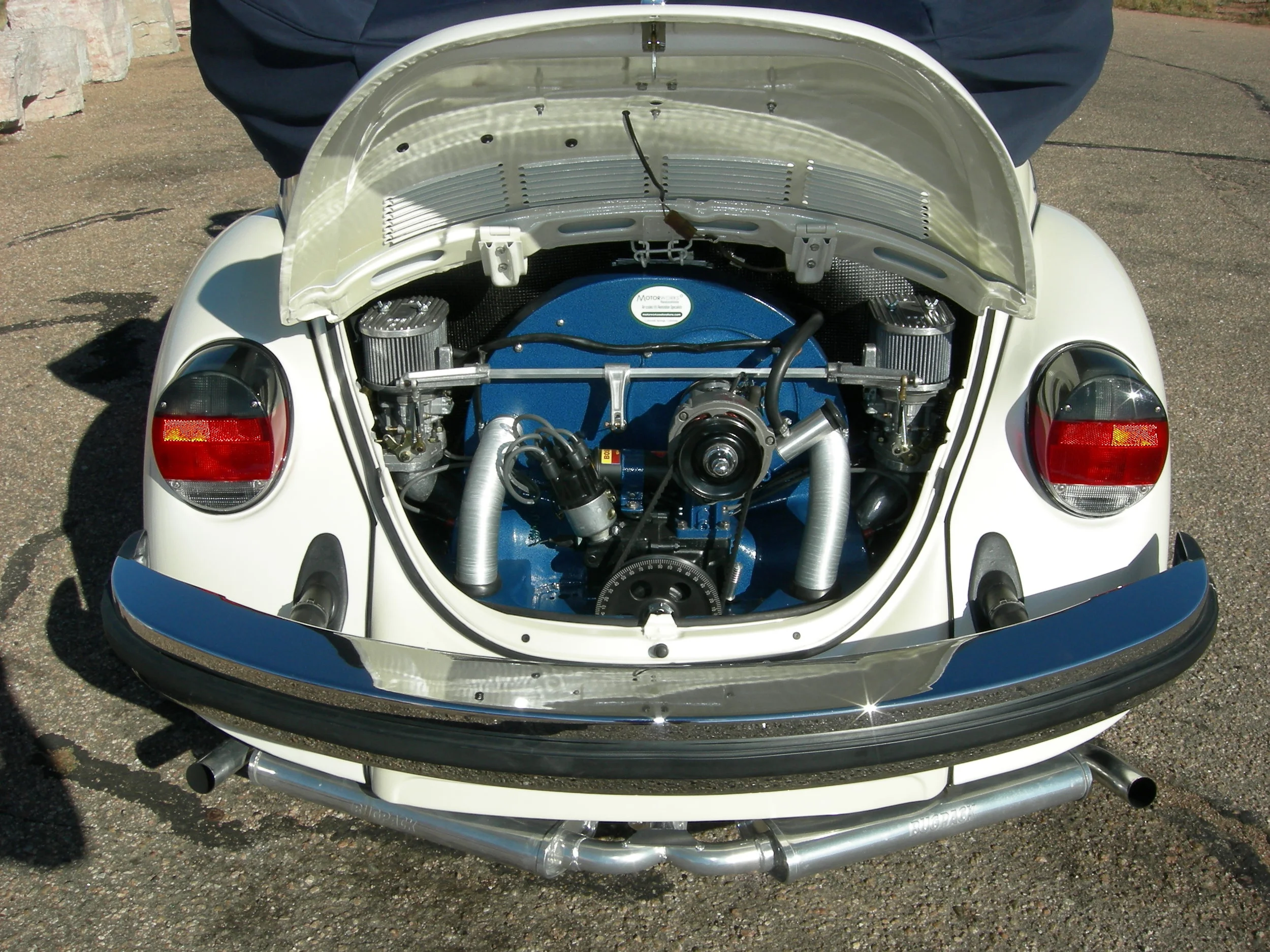 263 Engine.JPG