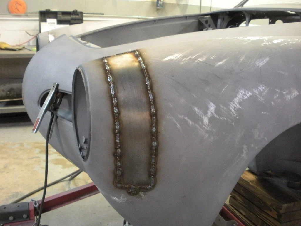 114 LF Headlight.JPG