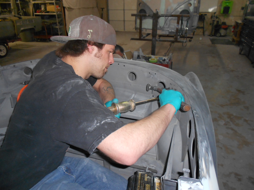 343 Rear Top Mounting area repairs.JPG