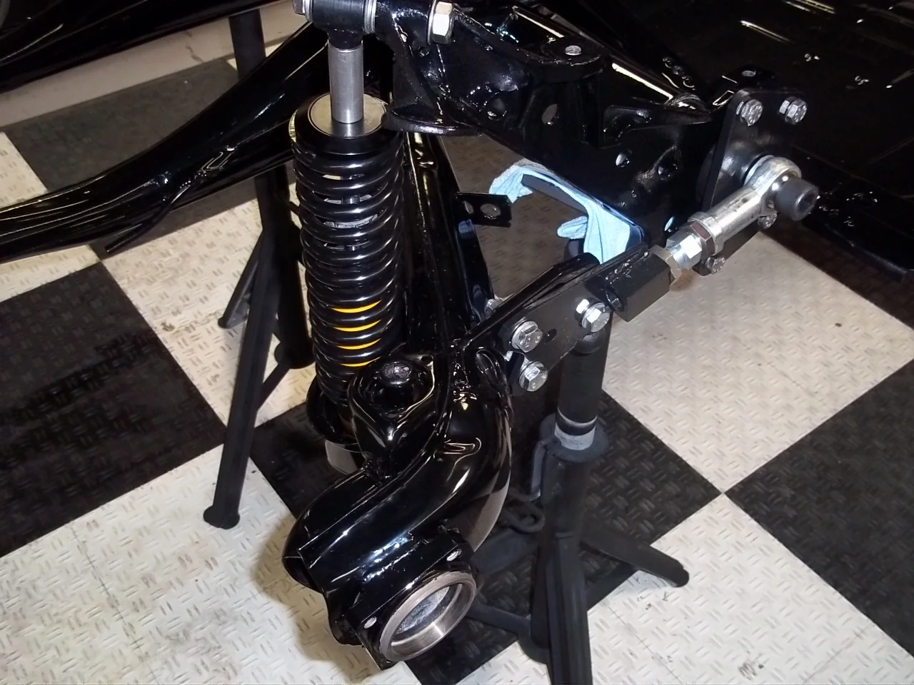 284 RR Suspension assembly.JPG