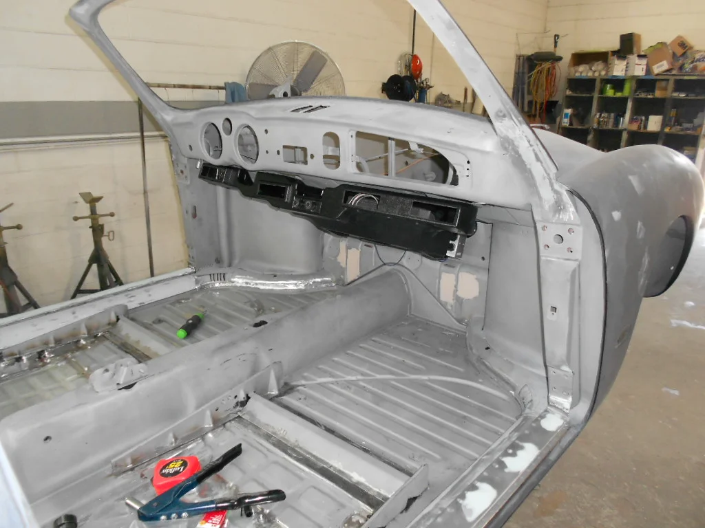 275 Fitting Front AC.JPG