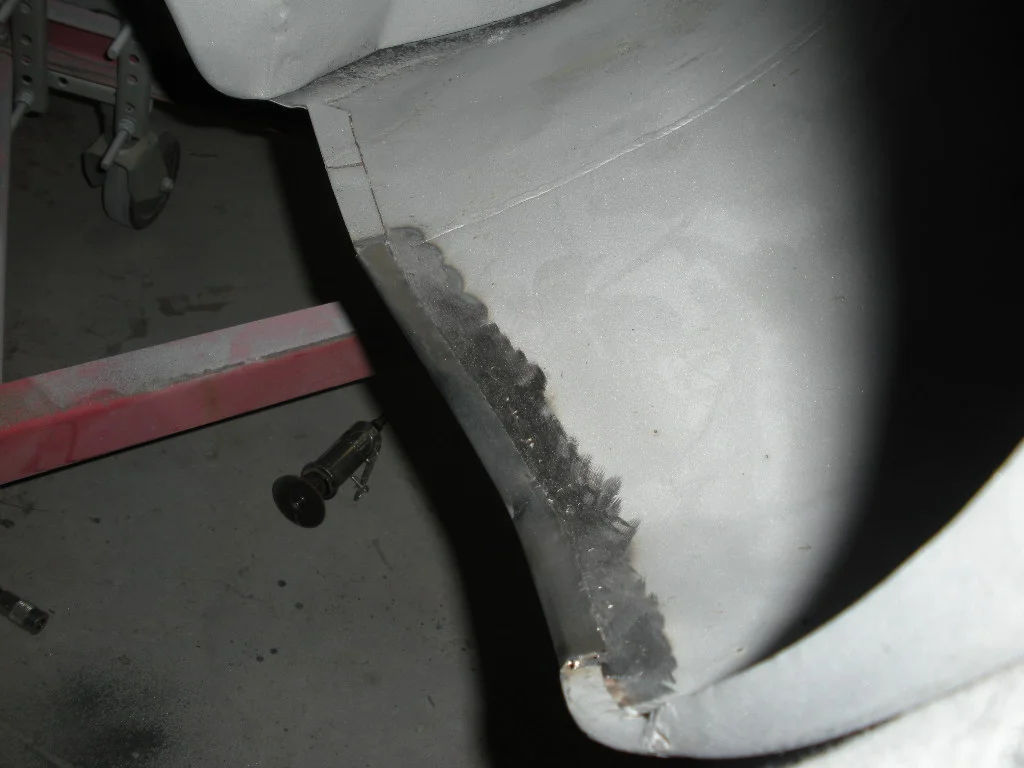 208 RF lower nose.JPG