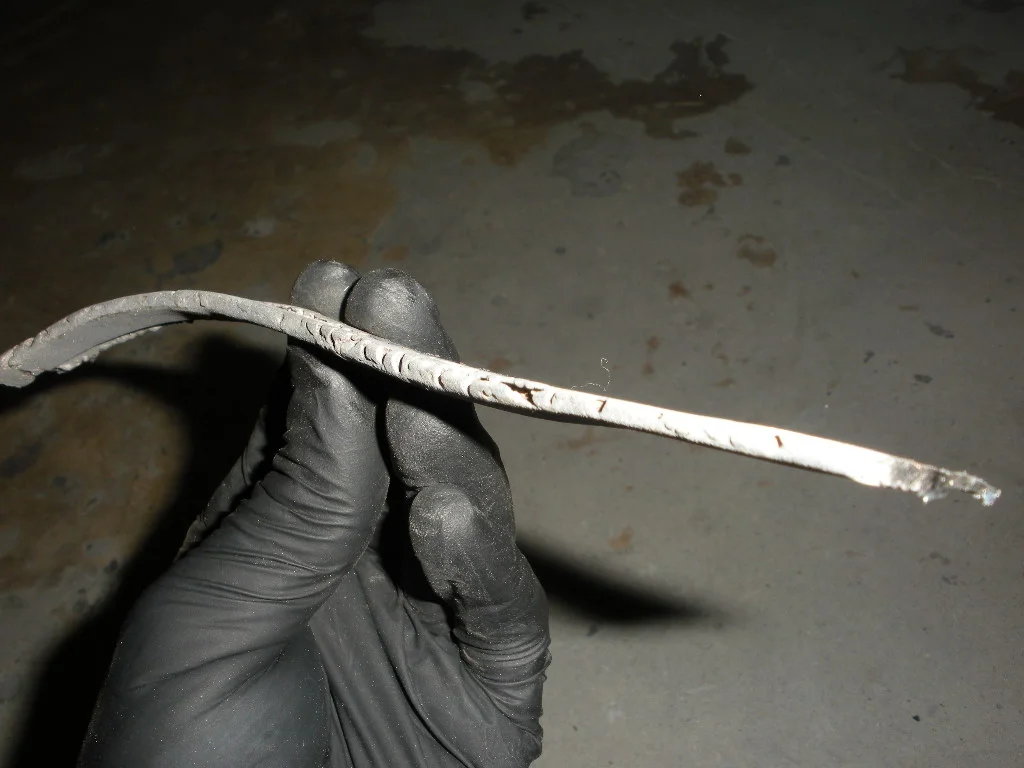 206 RF lower nose.JPG