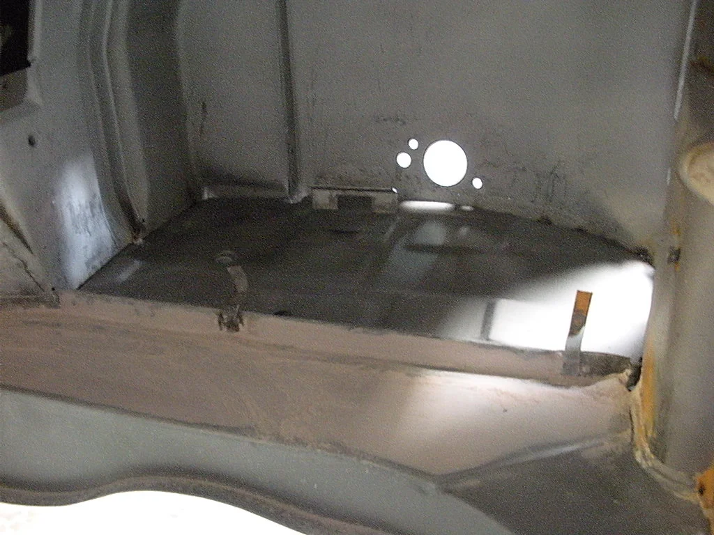 168 Battery Tray Install.JPG