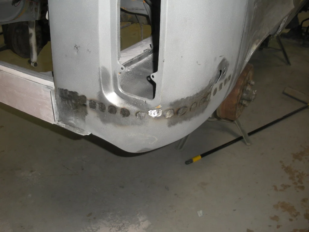 170 Battery Tray Install.JPG