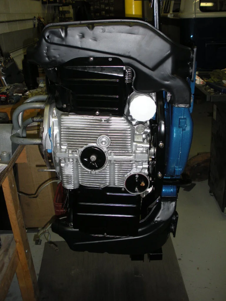 305 engine detail.JPG
