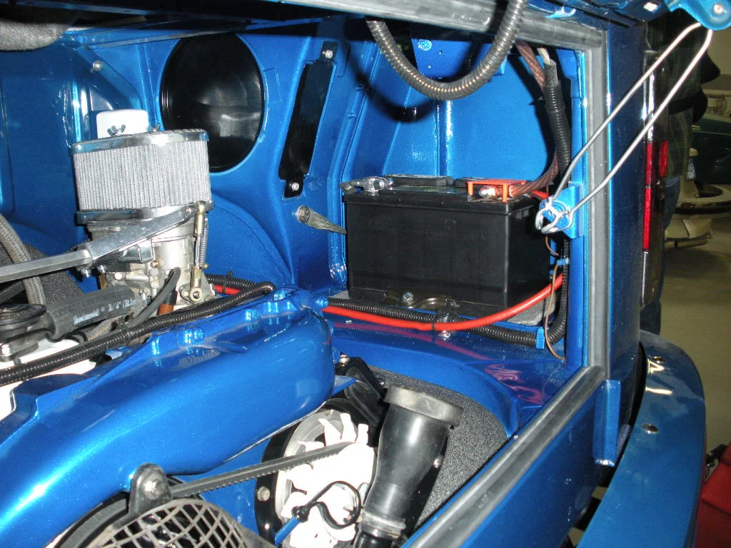 308 R Engine compt..JPG