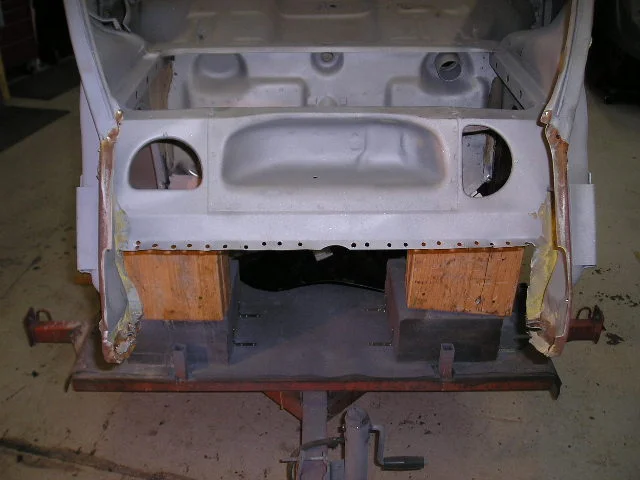 59 Front apron & spare tire well removed.jpg