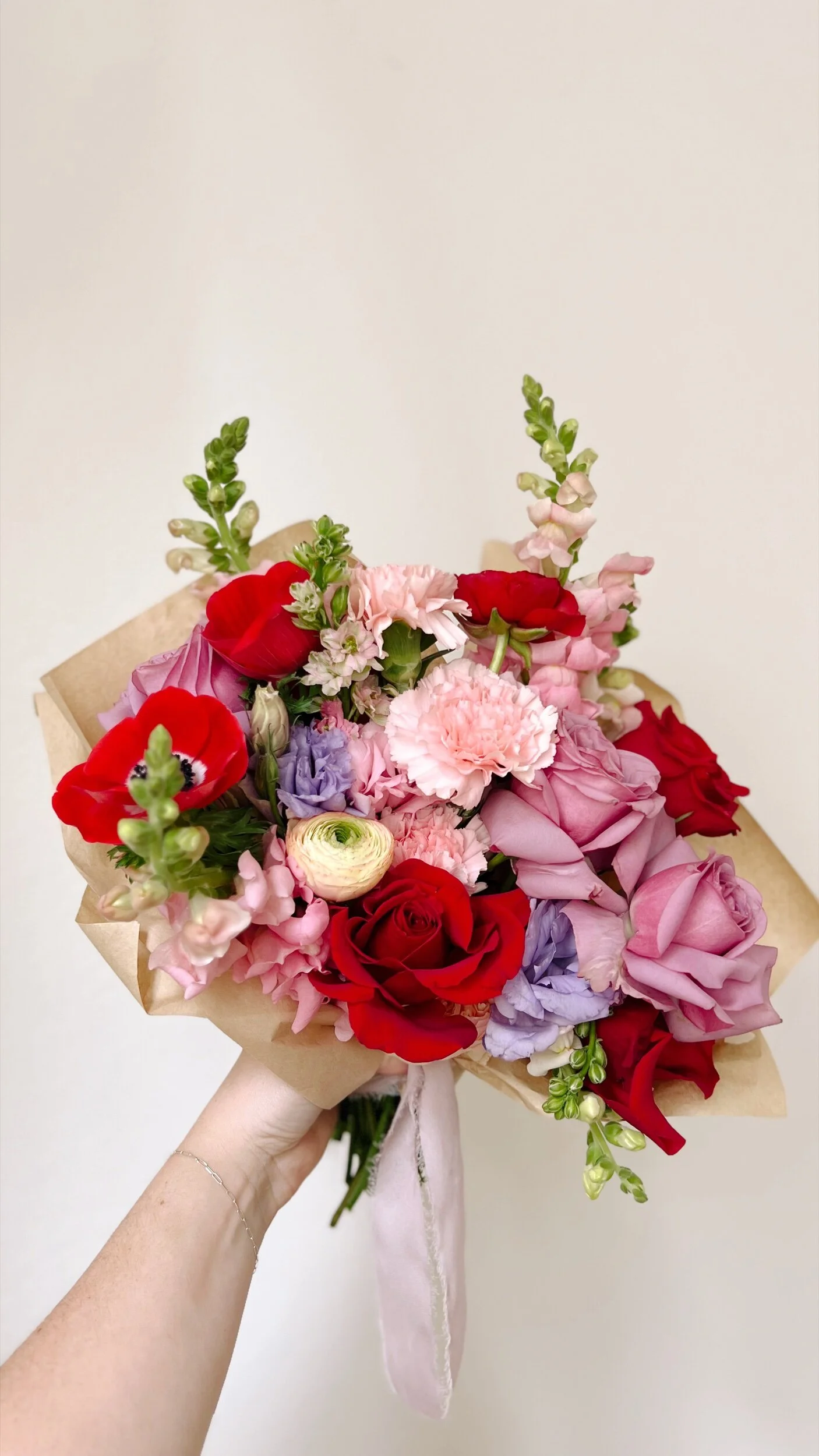 8174EF2D-9AEC-4247-AD60-54F23AC09A1F