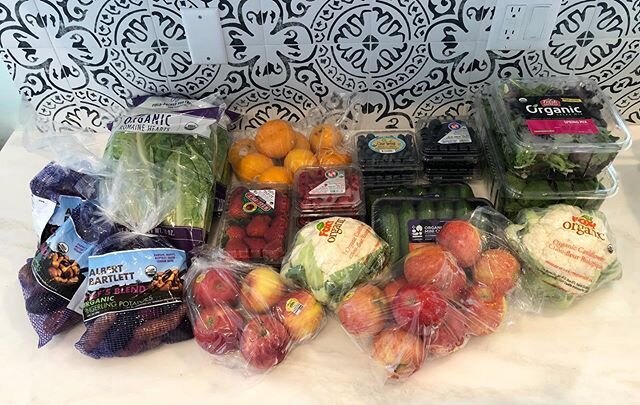 Organic produce share-YES! I&rsquo;ve tried a couple of different shares and so far-this is my favorite! Can&rsquo;t go wrong-contactless delivery to your front door-great quality-wonderful price! Message me if interested in the local area. 🍎🍉🥦🥑?