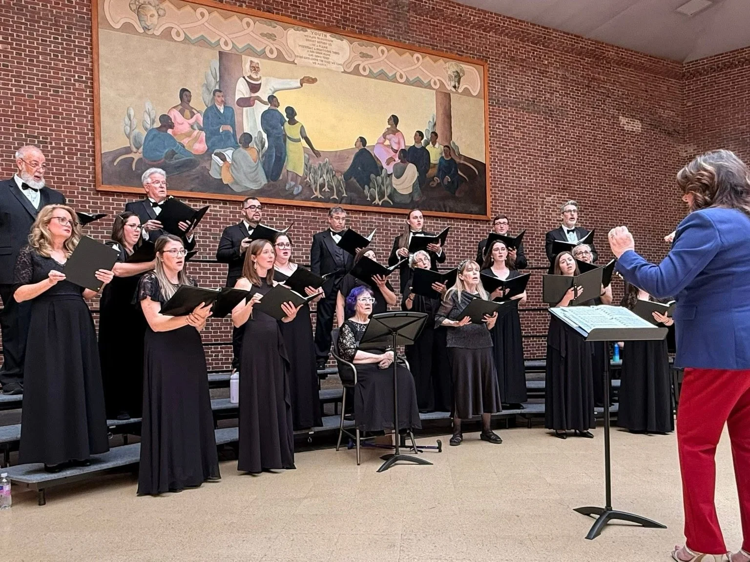 What a way to end our 35th Anniversary Season! Thank you to all who attended our Spring Concert- American Tapestry, and spent this wonderful evening with us! Your enthusiasm and continued support throughout this entire season means so much to all of 