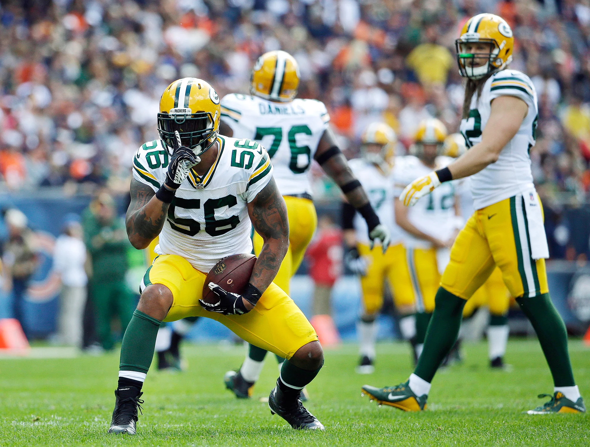 Linebacker Julius Peppers can pass Michael Strahan in career sacks with six in 2016.
