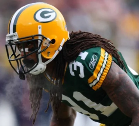 Green Bay traded their second round pick in 2003 to acquire cornerback Al Harris (#31).
