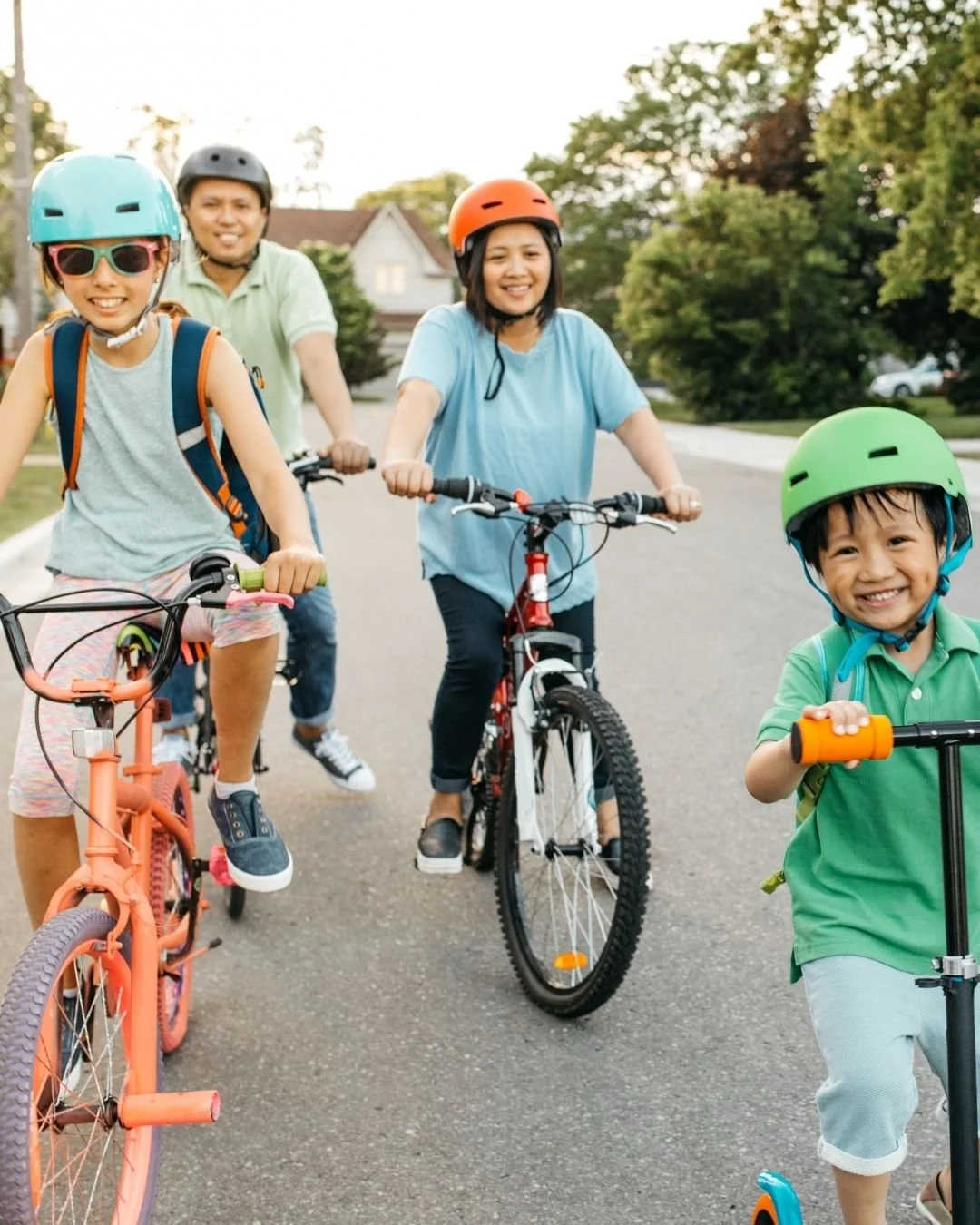 Got something that needs fixing? Don&rsquo;t trash it&mdash;fix it 🔧♻️
Join the Long Beach Fixit Clinic to learn how to repair everyday items and give them a second life.
📅 April 25 | 12&ndash;3 PM
📍 Michelle Obama Neighborhood Library