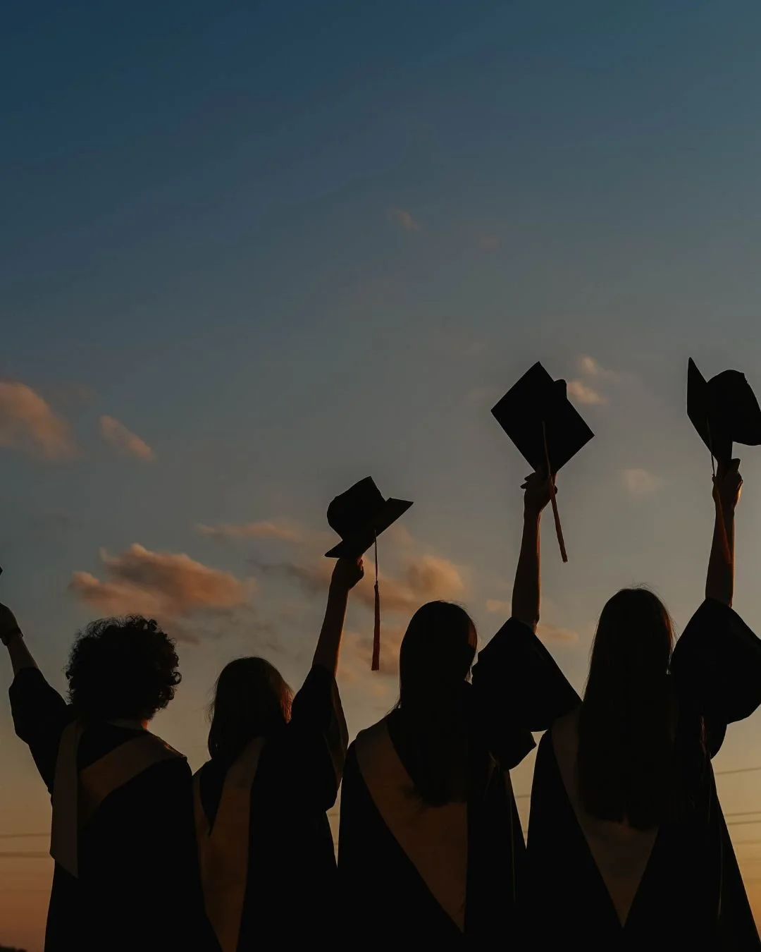 🎓 Investing in the next generation of Long Beach leaders!

The Long Beach Latino Employees Organization Scholarship Program is now accepting applications for 2026 📚✨

Scholarships ranging from $500&ndash;$2,000 are available for high school seniors