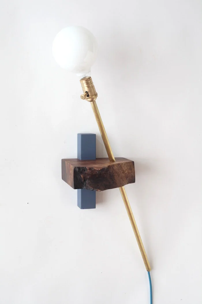 Evans bedside lamp.JPG