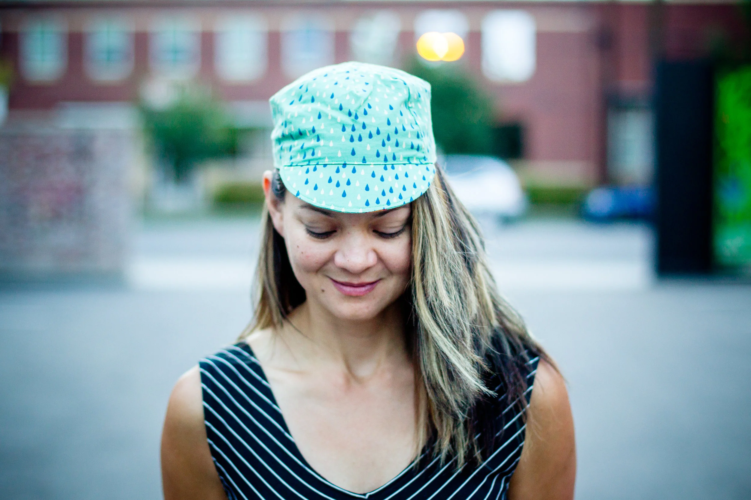 raindrop_cycling_cap_7.jpg