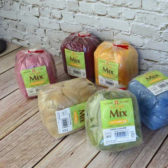 Hamanaka "MIX"  Blends Wool- 50g