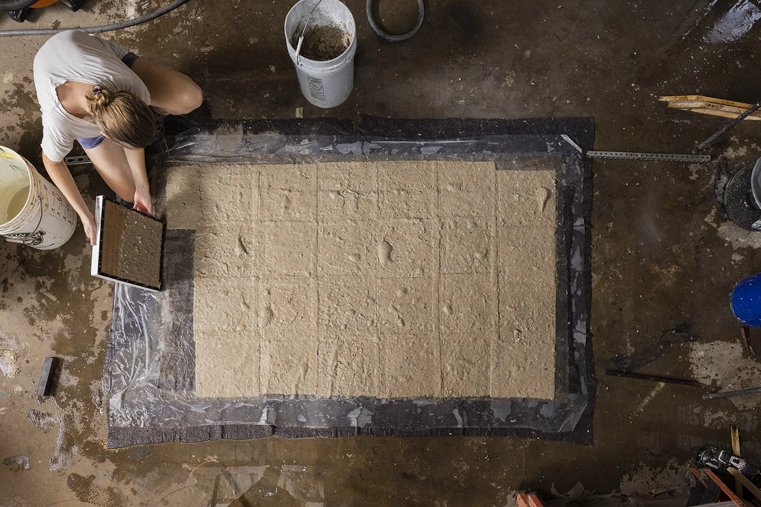 web_papermaking5_couchingpaper.jpg