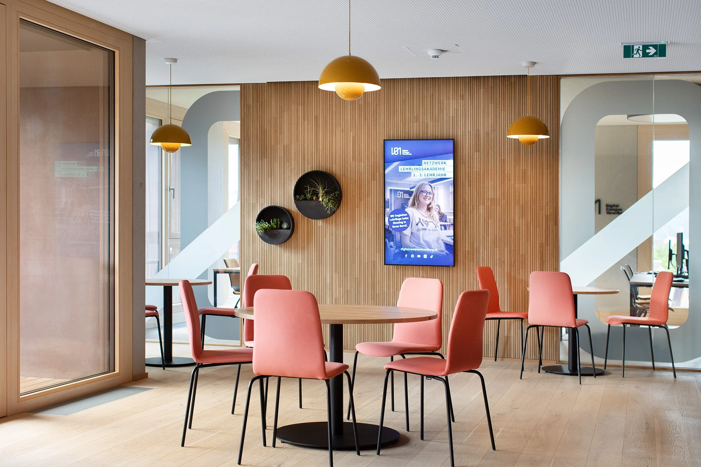 digital-campus-vorarlberg-kommunikationszone informell.jpg