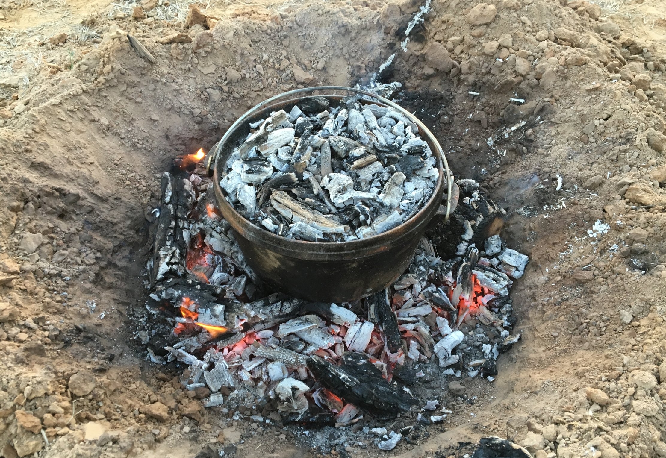 Kochen mit einem Camp Oven