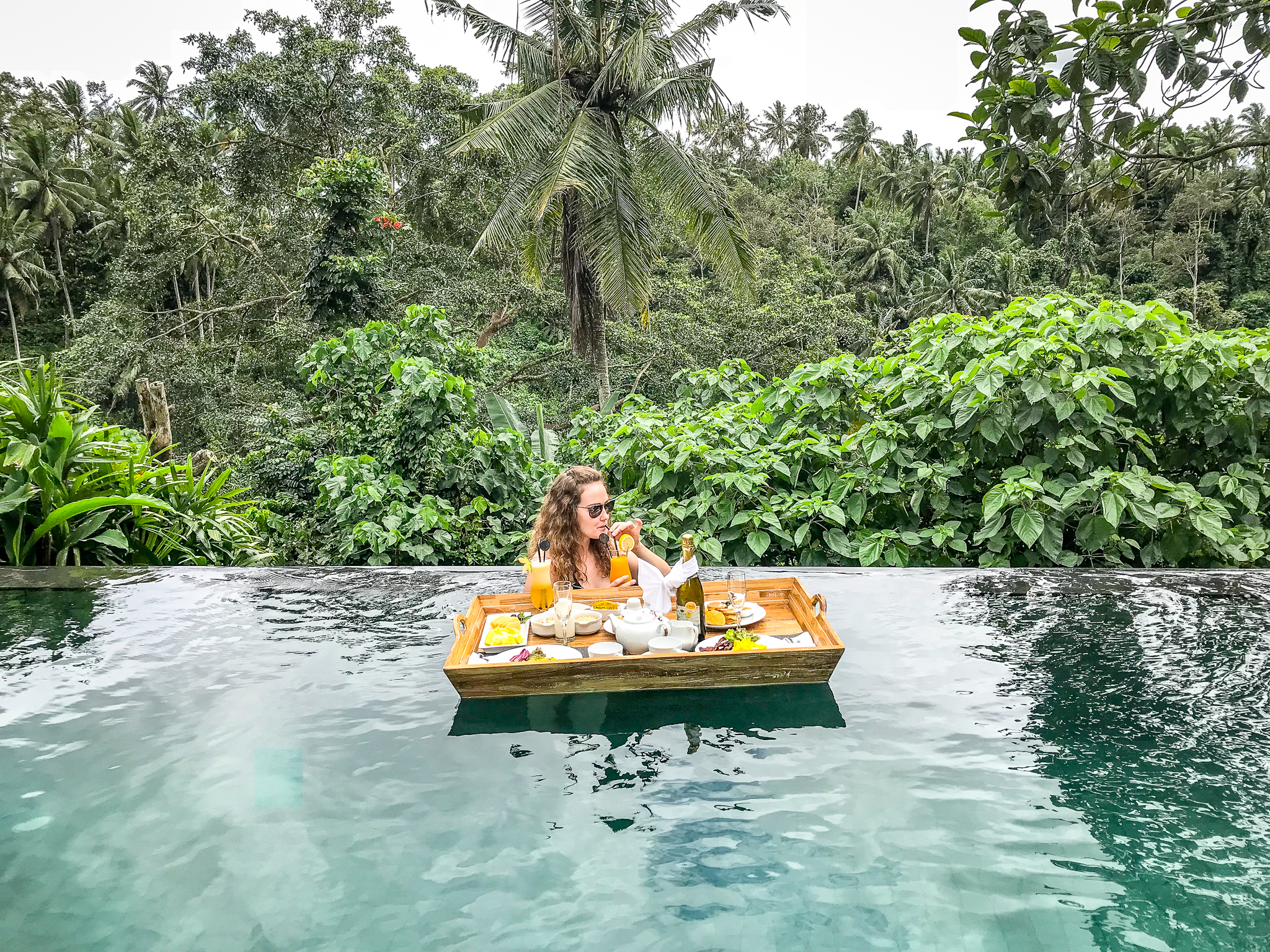 Kamandalu Ubud Floating Breakfast.jpg