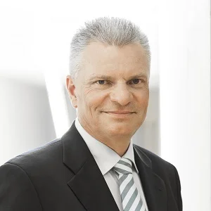 Prof. Dr. Claus Emmelmann