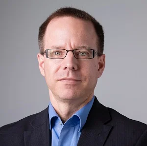 Dr. Karsten Heuser