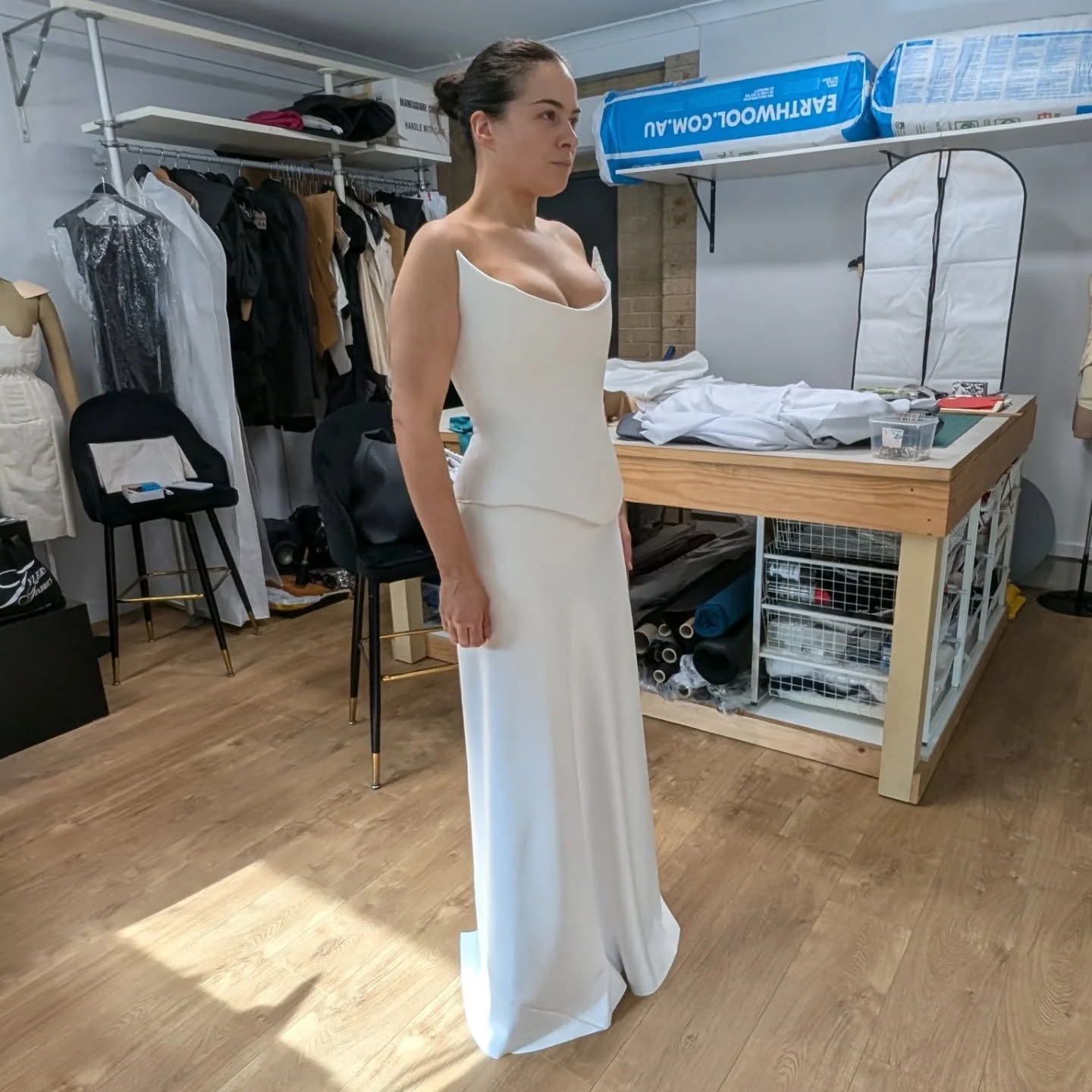 01 claudiasavagefashion_fittings.jpg