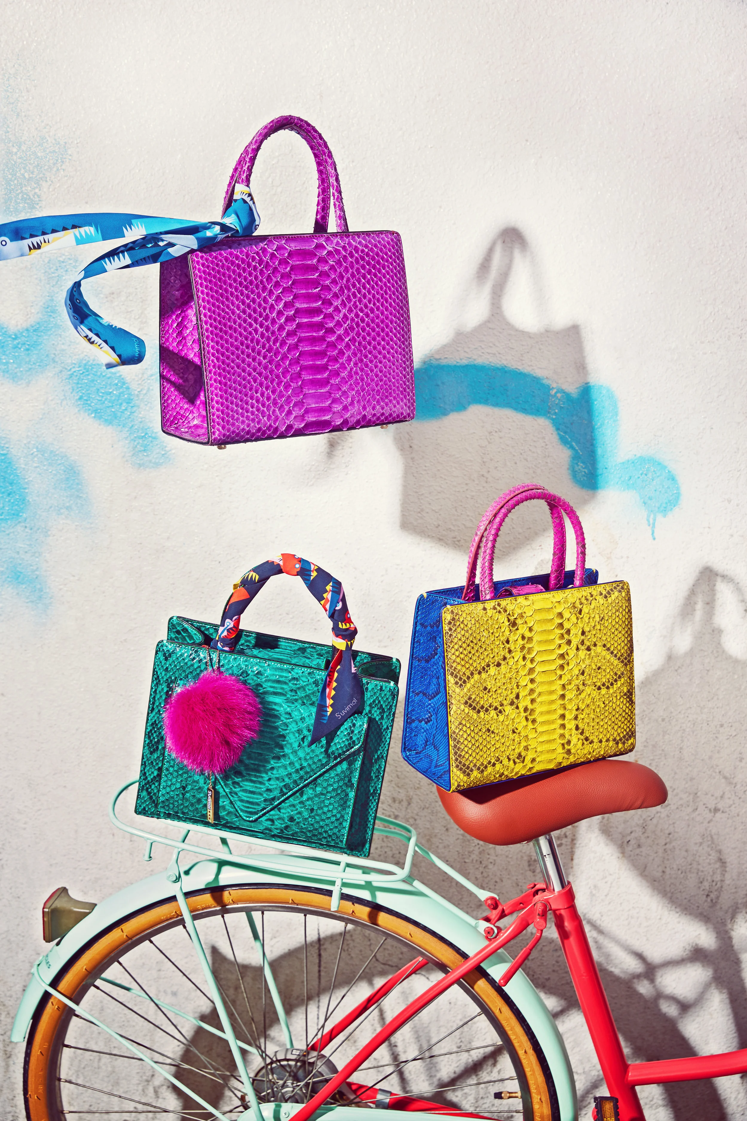 16-05-27-Bloomingdales-0164_final_v2 copy.jpg