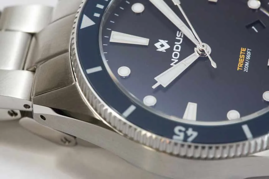 Nodus Trieste w/ navy bezel