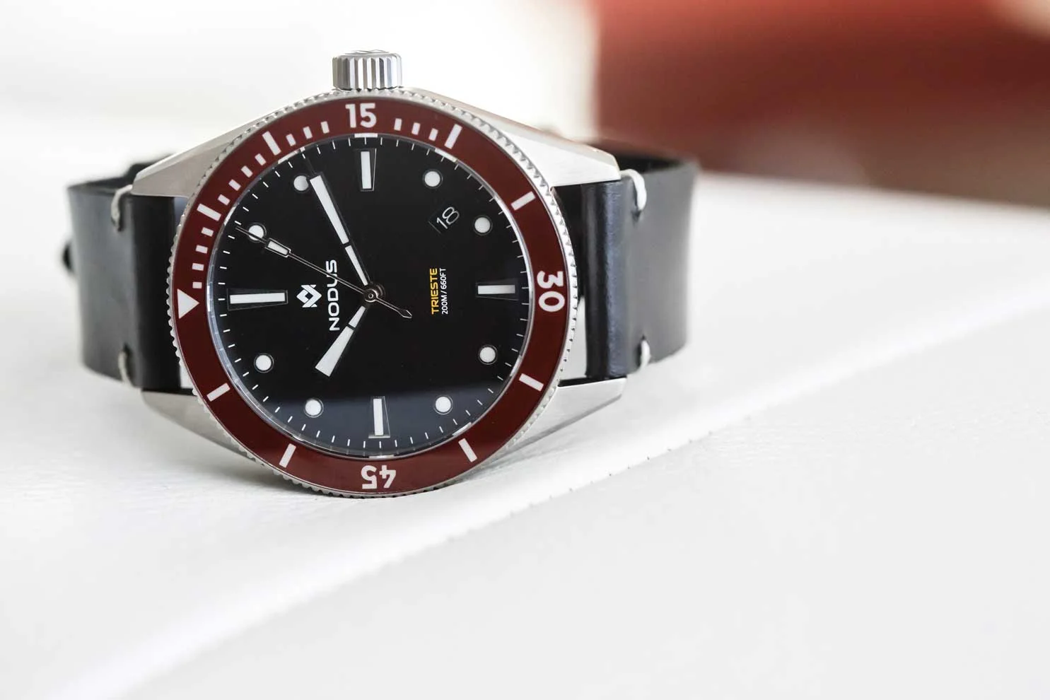 Burgundy-bezel-leather2.jpg
