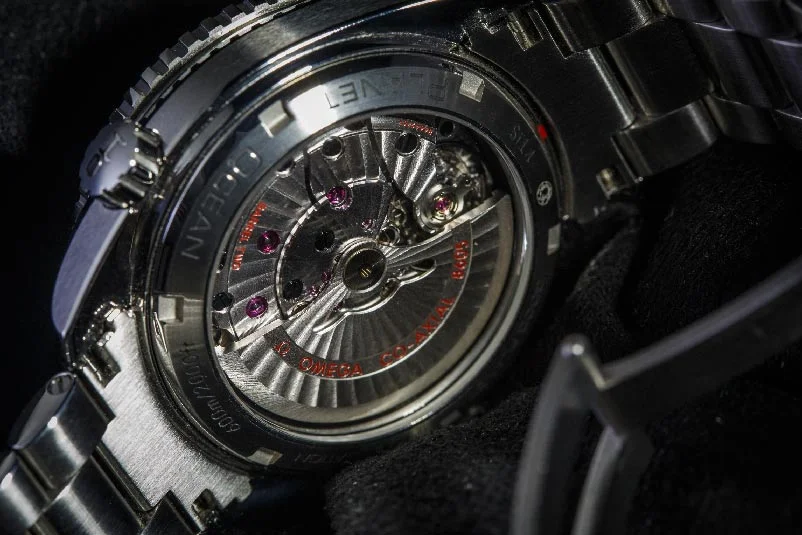 Omega Co-Axial Calibre 8605 utilizes the co-axial escapement technology that is now synonymous with the brand.