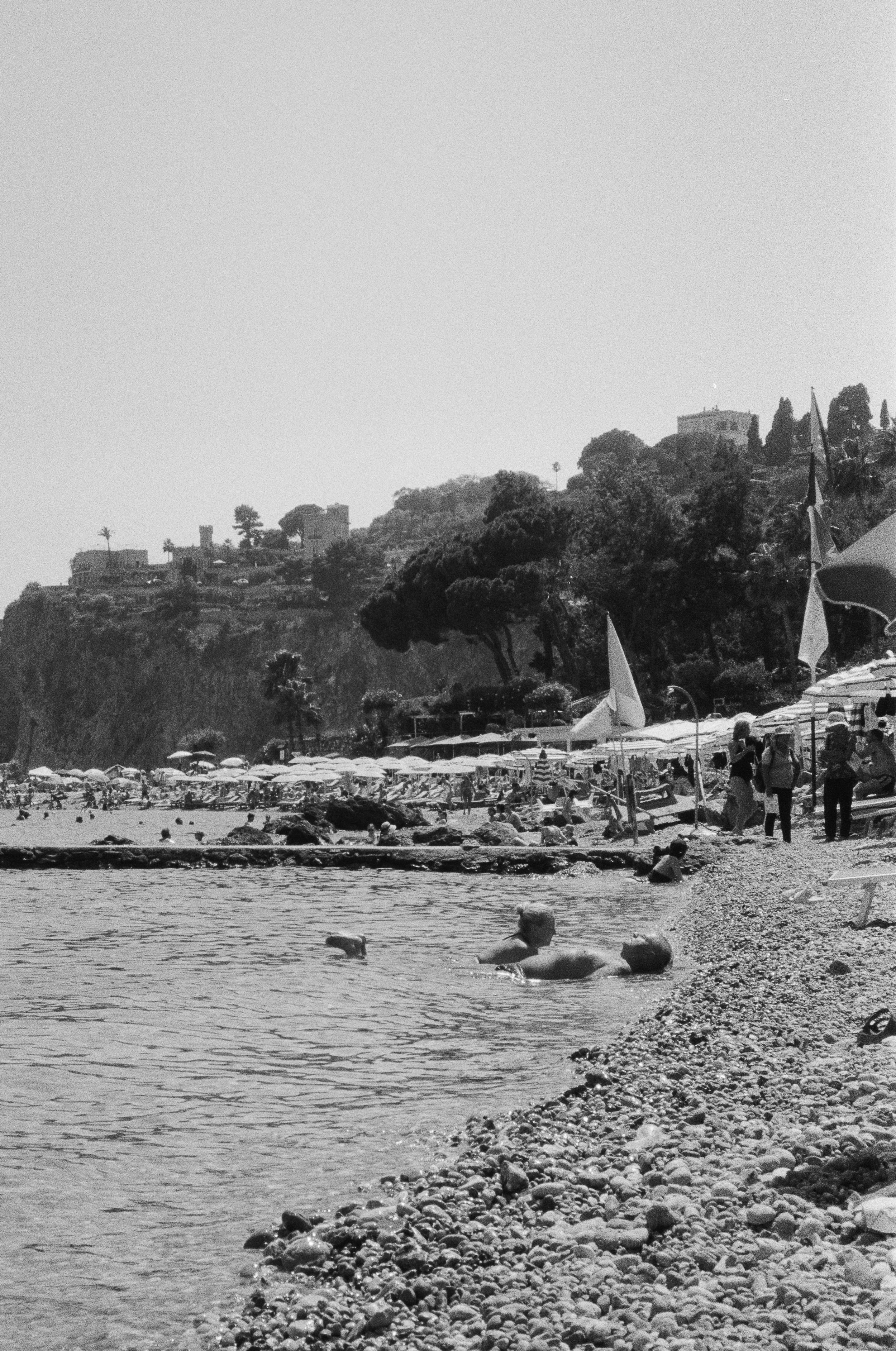COUPLE IN WATER TAORMINA