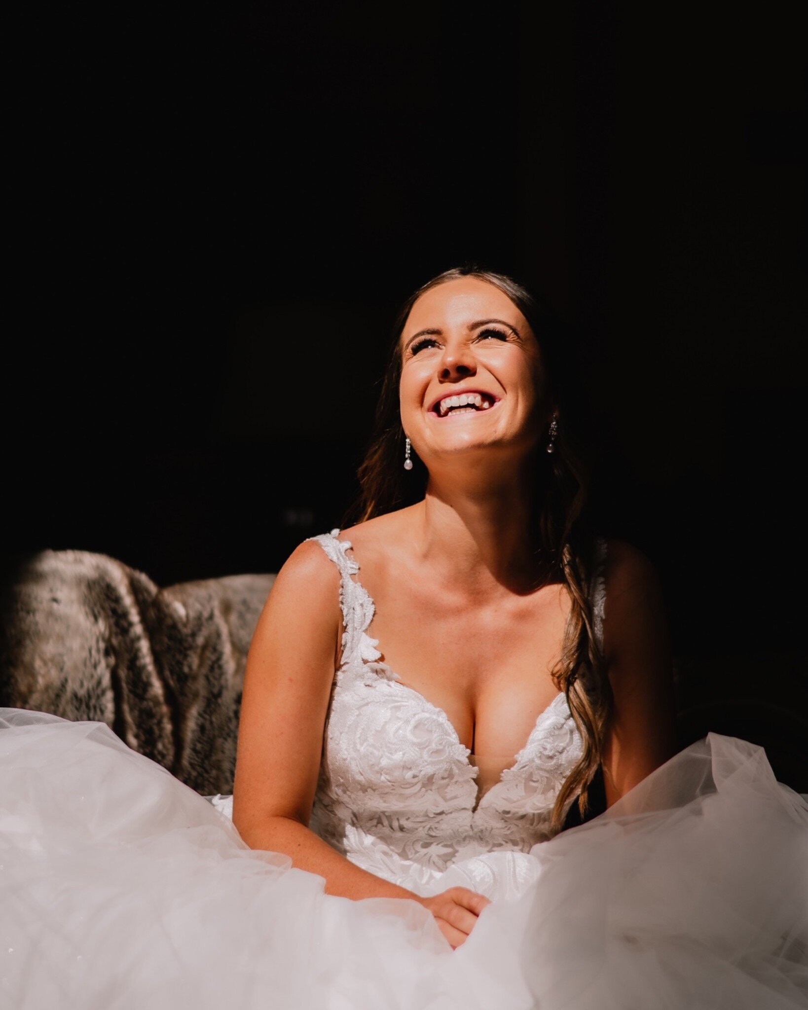 Georgia &amp; Scott know how to put on an epic celebration. The entire wedding day was gigantic ball of joy! 😄🙌🎉

Hair &amp; Make up: @marquemorehu_hairstylist  @bykendal___ 
Dress: @wilkins_bridal 
Venue: @bangorfarm 
Celebrant: @marriedbyhilary_