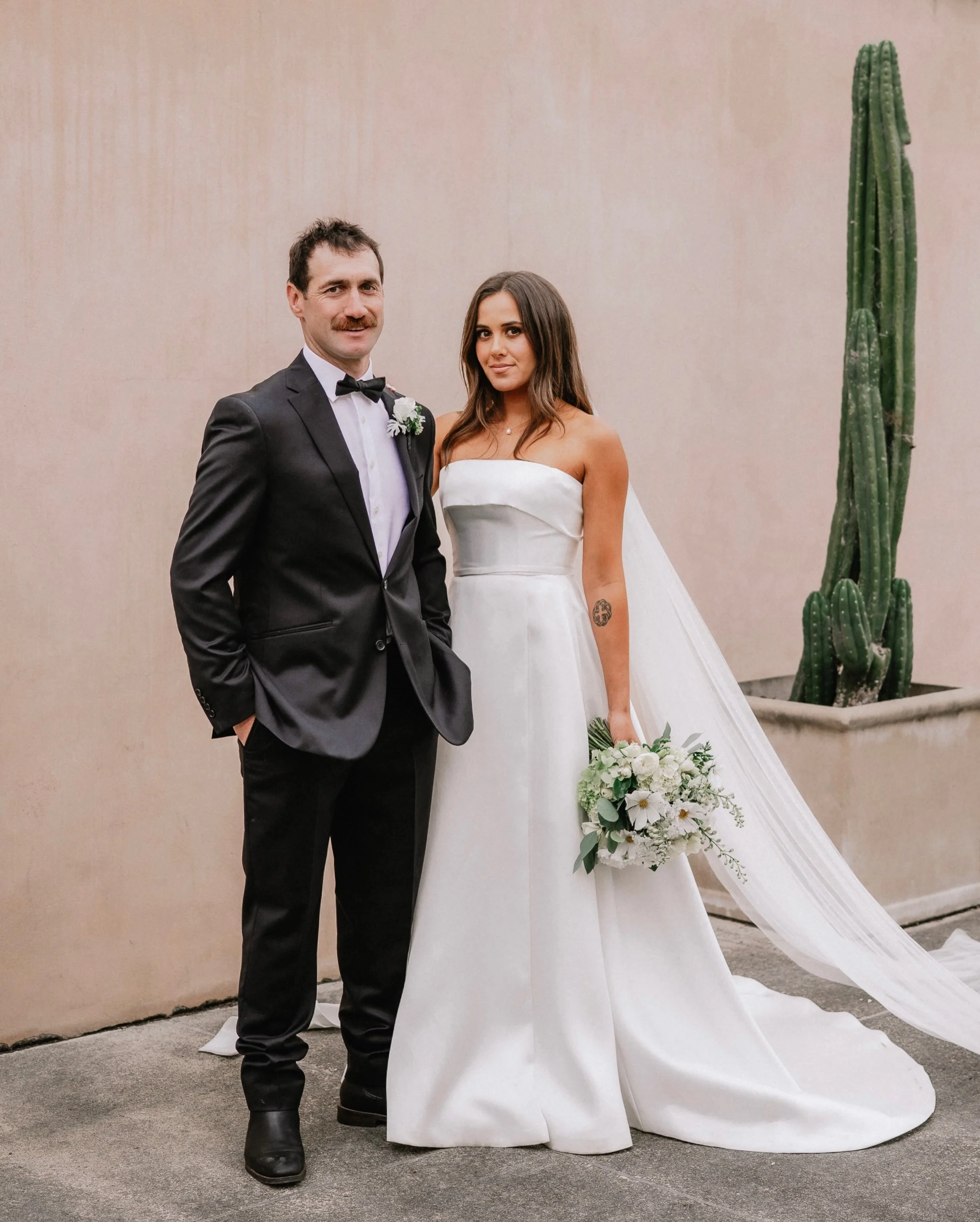 Reminiscing on Shania &amp; Ben&rsquo;s incredible wedding day @temaniahomestead. The laughter, smiles, and love. Can&rsquo;t wait to kick off another amazing wedding season! 🙌🏼🎉🍾 

Hair: @annahillisedit 
Make up: @chrystalobrienmua 
Dress: @hera